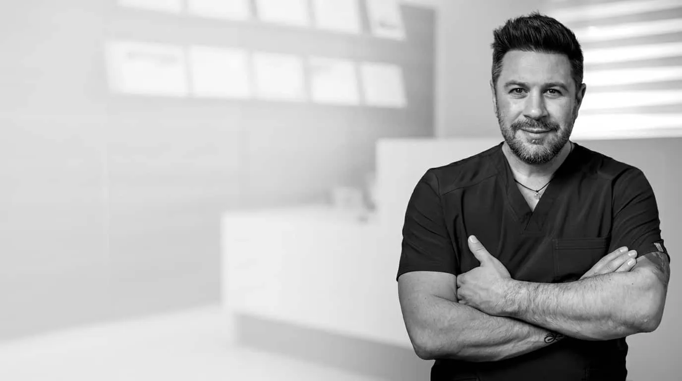 Cheo Klinik — Dr. Ovidiu Cheregi, medic fondator
