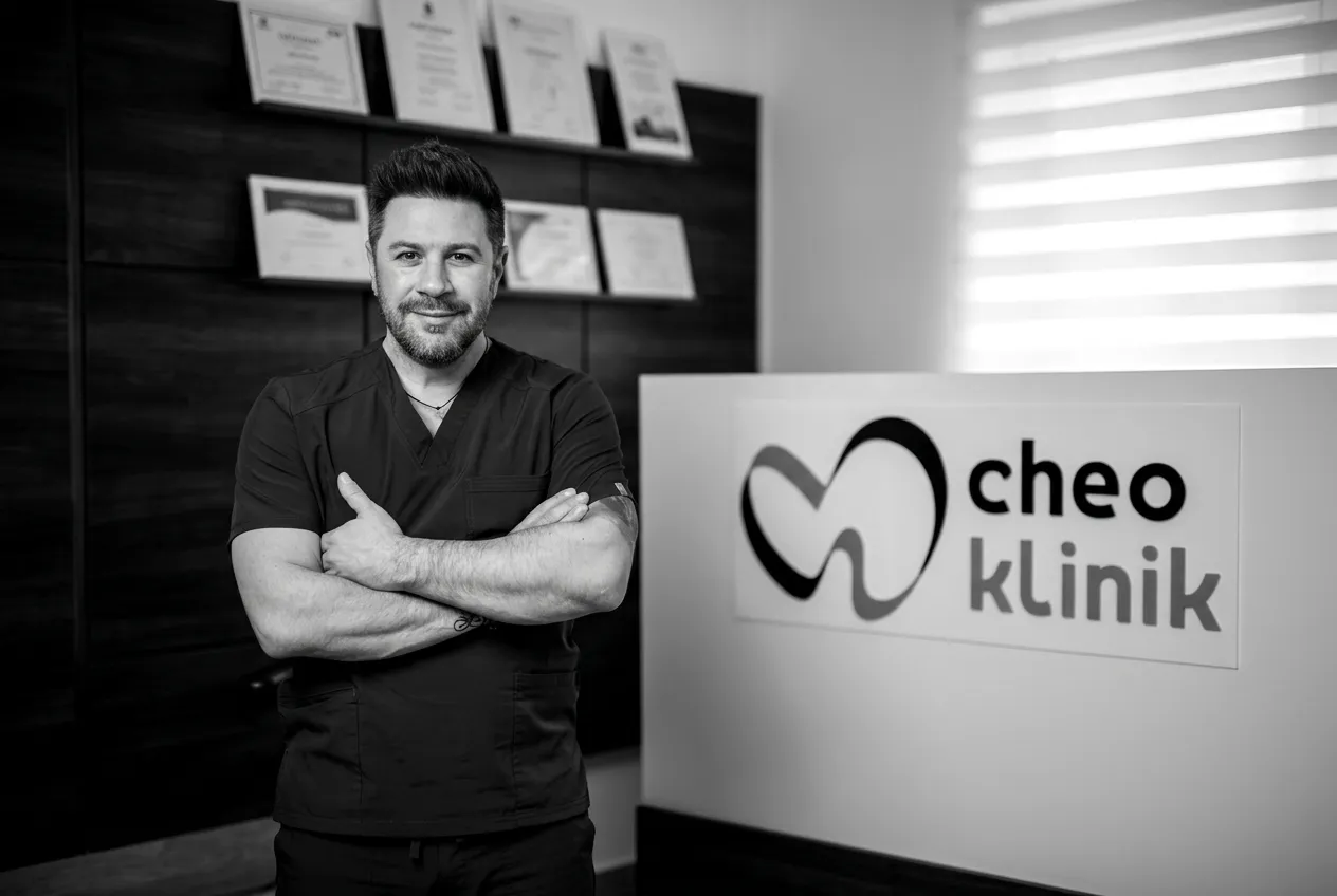 Dr. Ovidiu Cheregi